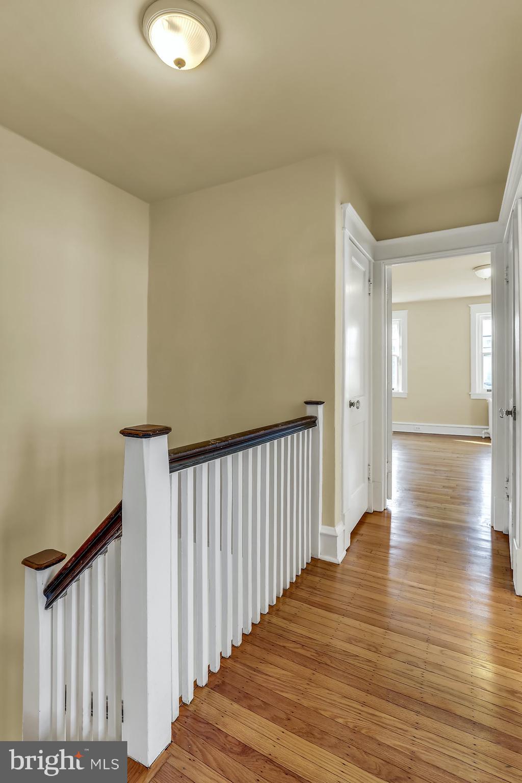 109 Chatham Road Upper Darby, PA 19082 - Photo 14 of 31 2nd Floor Hallway
