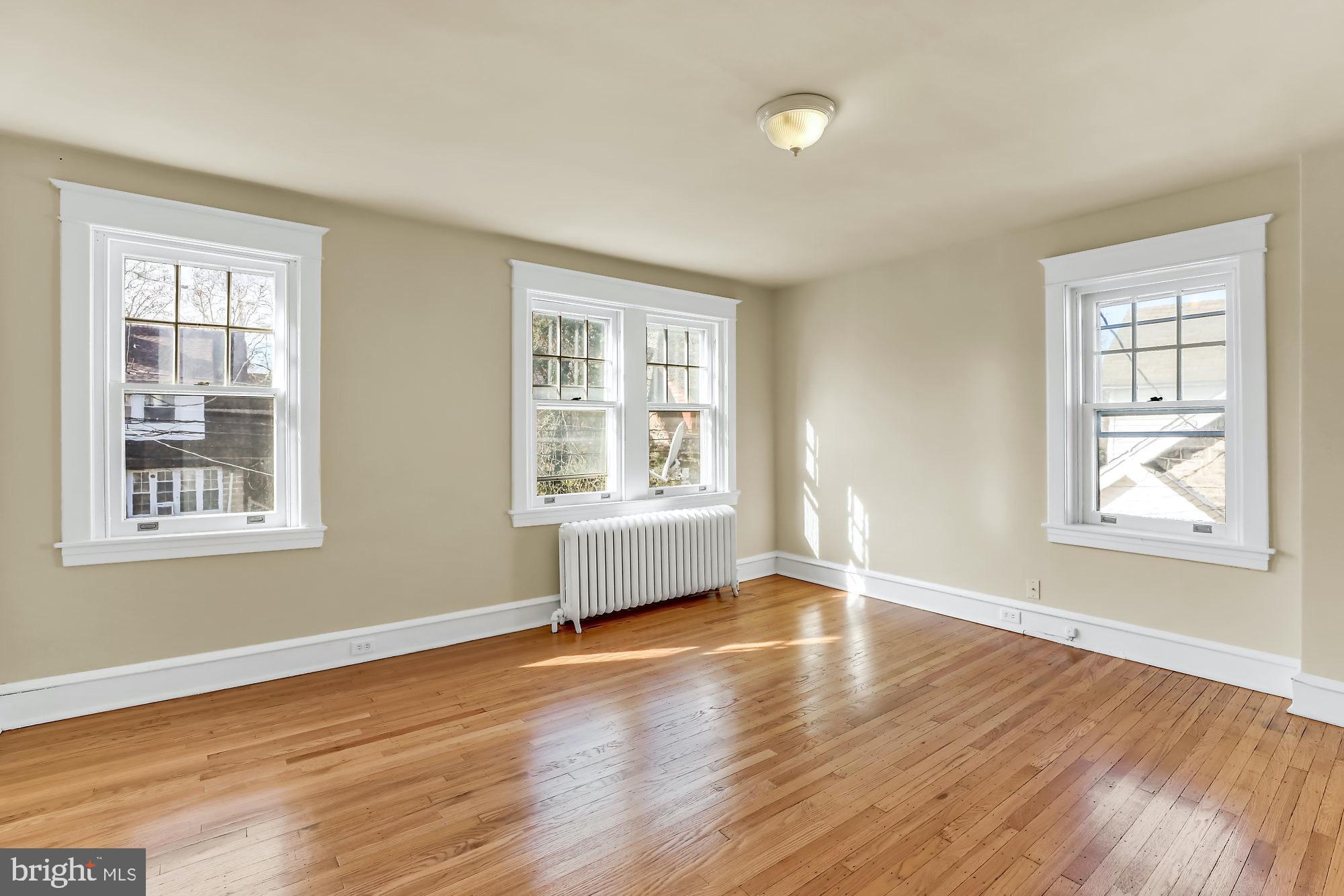 109 Chatham Road Upper Darby, PA 19082 - Photo 15 of 31 Master Bedroom
