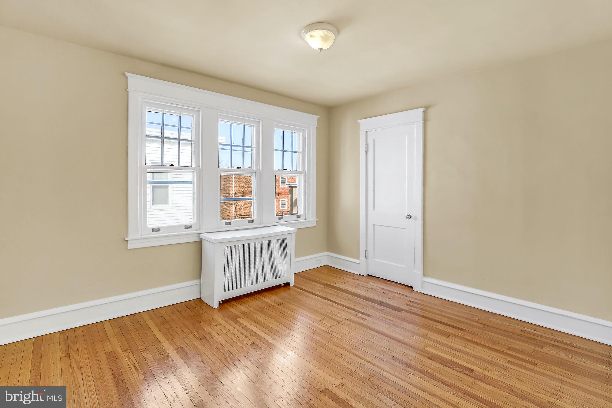 109 Chatham Road Upper Darby, PA 19082 - Photo 20 of 31 2nd Bedroom