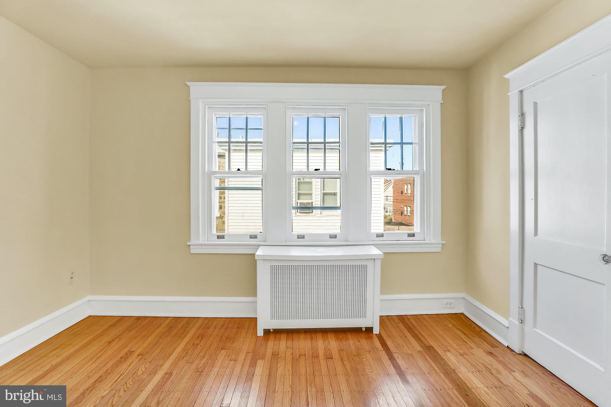 109 Chatham Road Upper Darby, PA 19082 - Photo 21 of 31 2nd Bedroom
