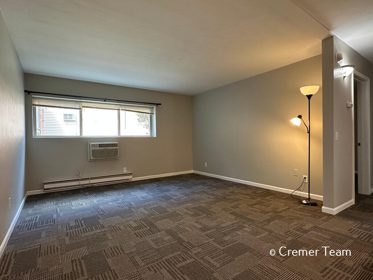 756 West Kilgore Road, Unit 102 Kalamazoo, MI 49008 - Photo 11 of 26 Living Room View 1
