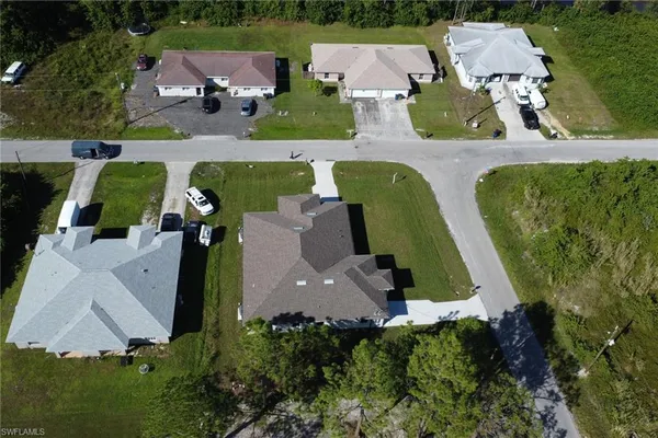 $1,800 | 4501 15th Street Southwest, Lehigh Acres, FL 33973