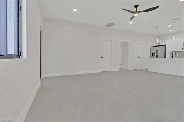 $1,800 | 4501 15th Street Southwest, Lehigh Acres, FL 33973