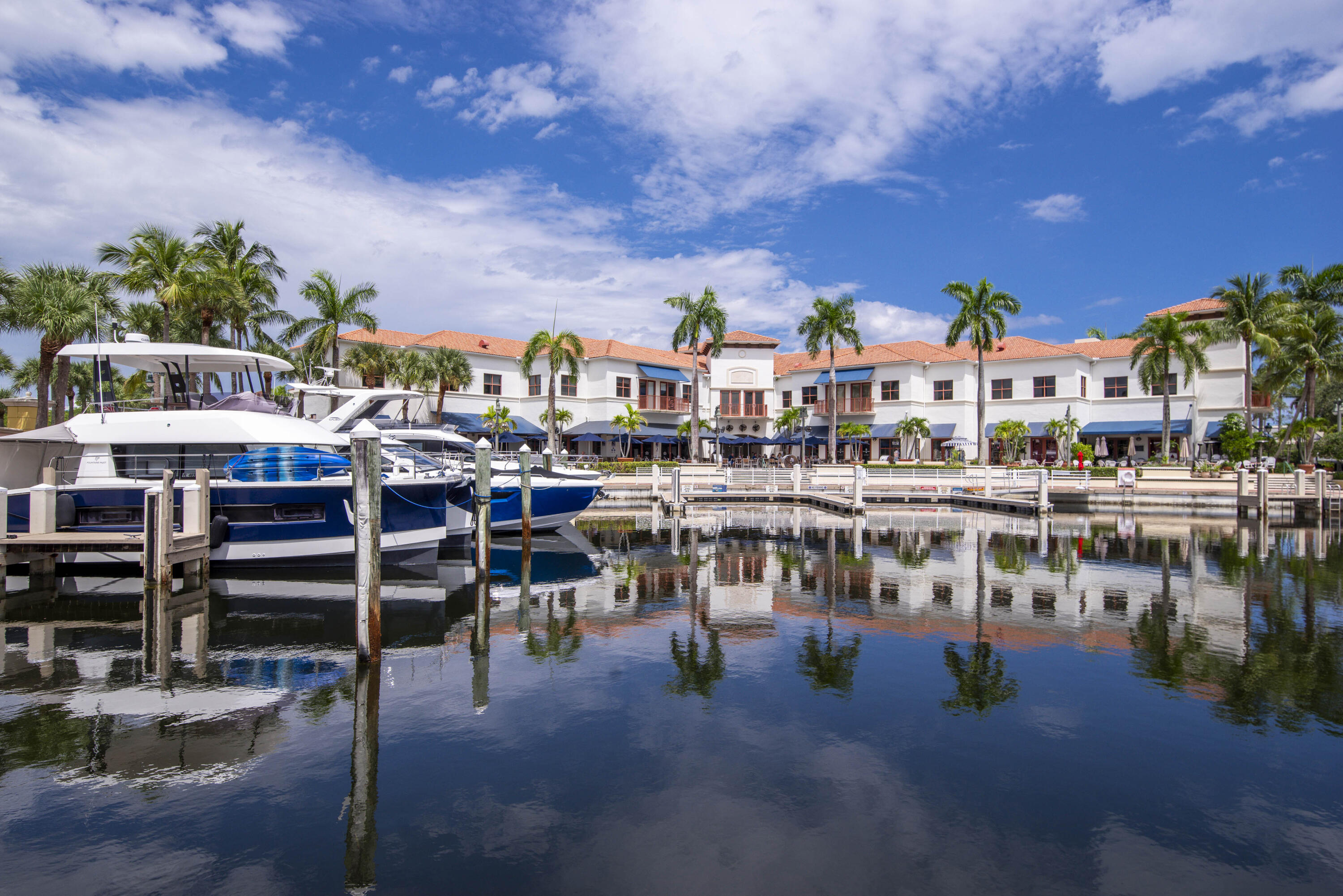 348 Highway 1 Jupiter, FL 33477 - Photo 18 of 28 Jupiter Yacht Club