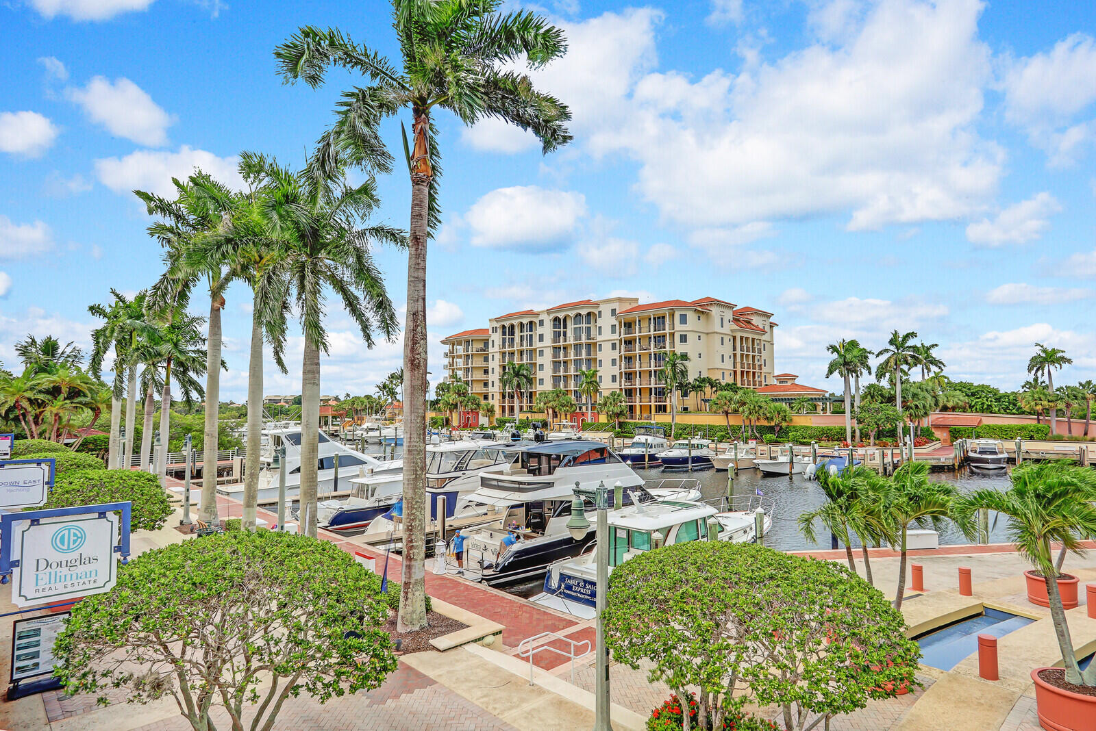 348 Highway 1 Jupiter, FL 33477 - Photo 9 of 28 Jupiter Yacht Club