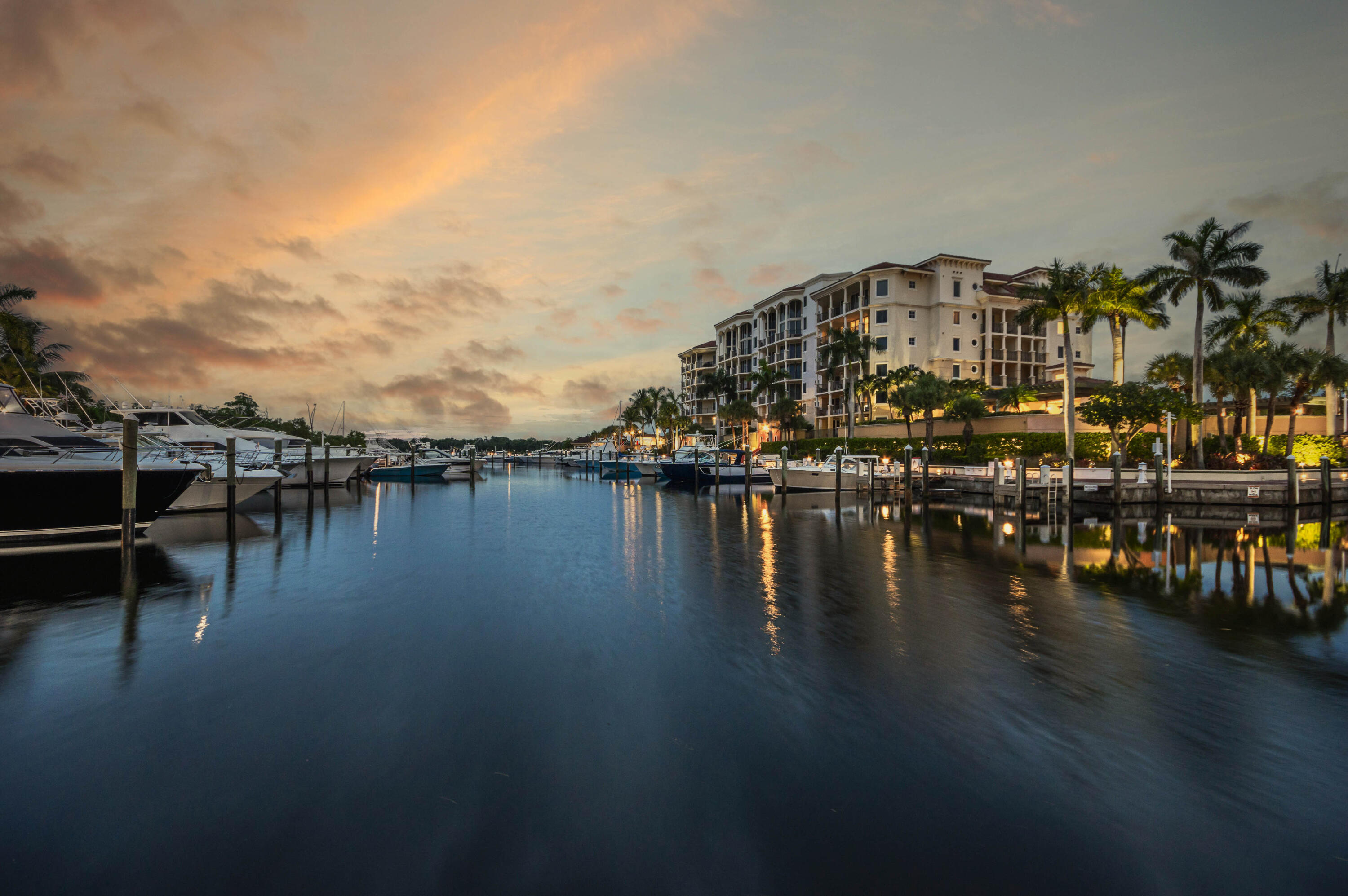 348 Highway 1 Jupiter, FL 33477 - Photo 10 of 28 Jupiter Yacht Club