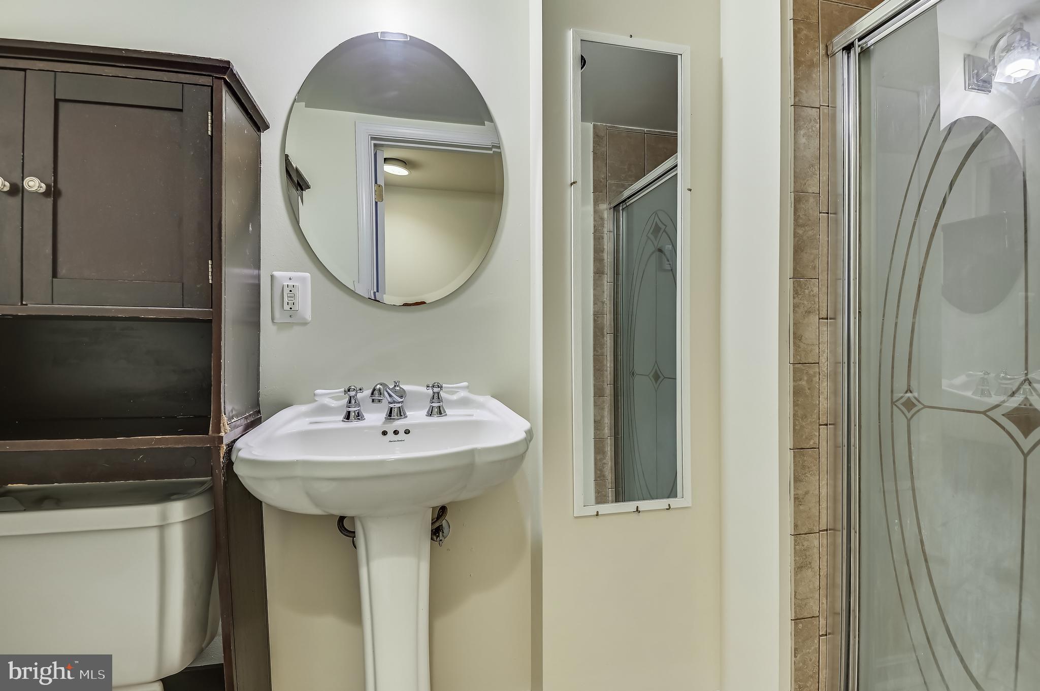502 Academy Road Baltimore, MD 21228 - Photo 31 of 45 Lower level Full Bath