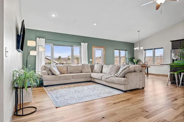 $549,000 | 830 Wagon Drive, West Salem, WI 54669
