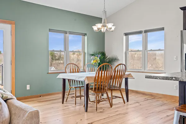 $549,000 | 830 Wagon Drive, West Salem, WI 54669