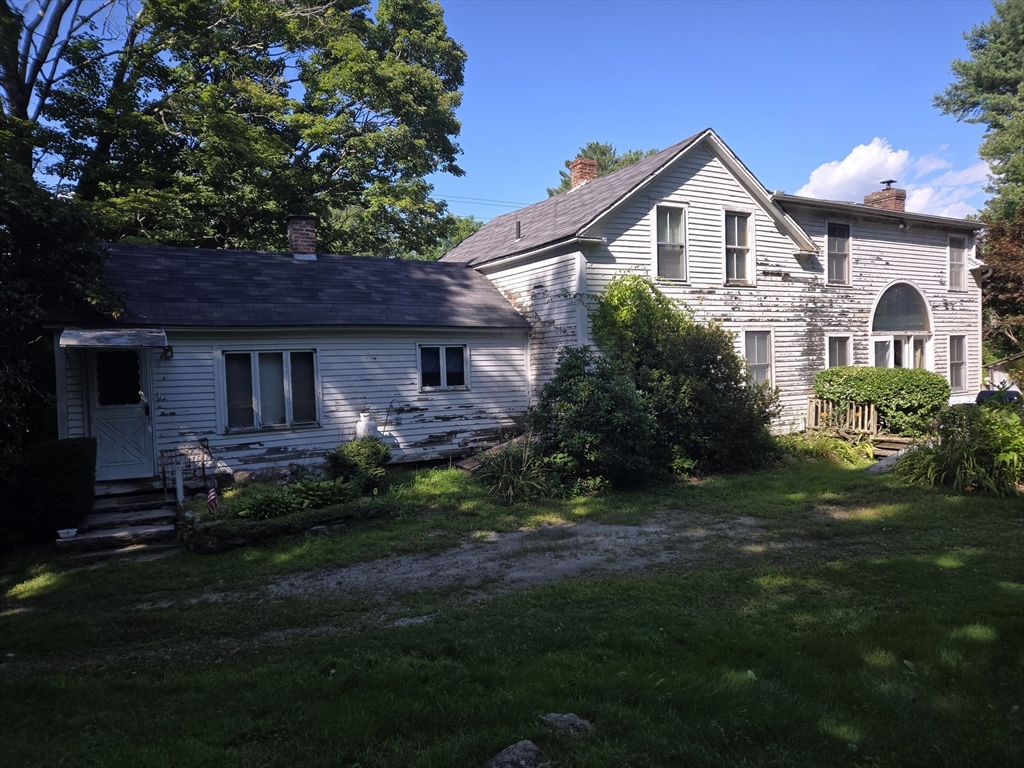 133 Amherst Road Pelham, MA 01002 - Photo 8 of 10 Gallery Image 8