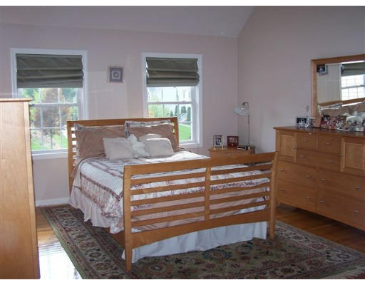 31 Bartlett Road Methuen, MA 01844 - Photo 7 of 18 Gallery Image 7