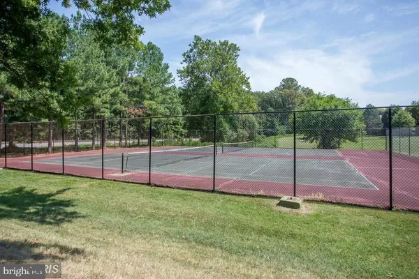 $1,900 | 5808 Royal Ridge Drive, Unit L, Springfield, VA 22152