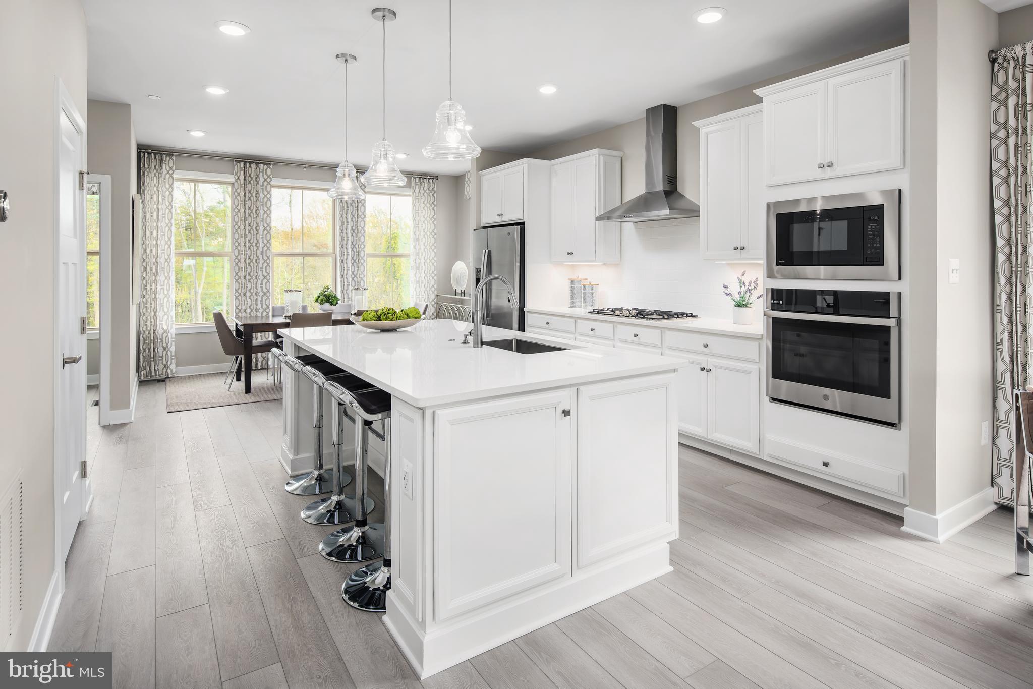 10997 Resort Road Ellicott City, MD 21042 - Photo 5 of 16 Kitchen
