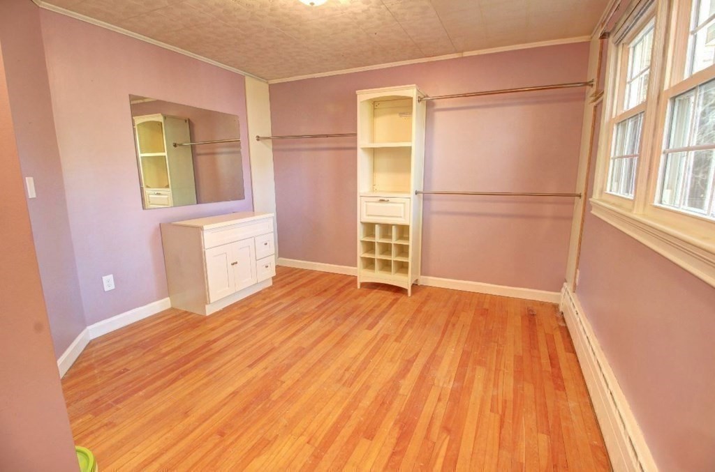 290 Northfield Road Lunenburg, MA 01462 - Photo 16 of 31 Gallery Image 16