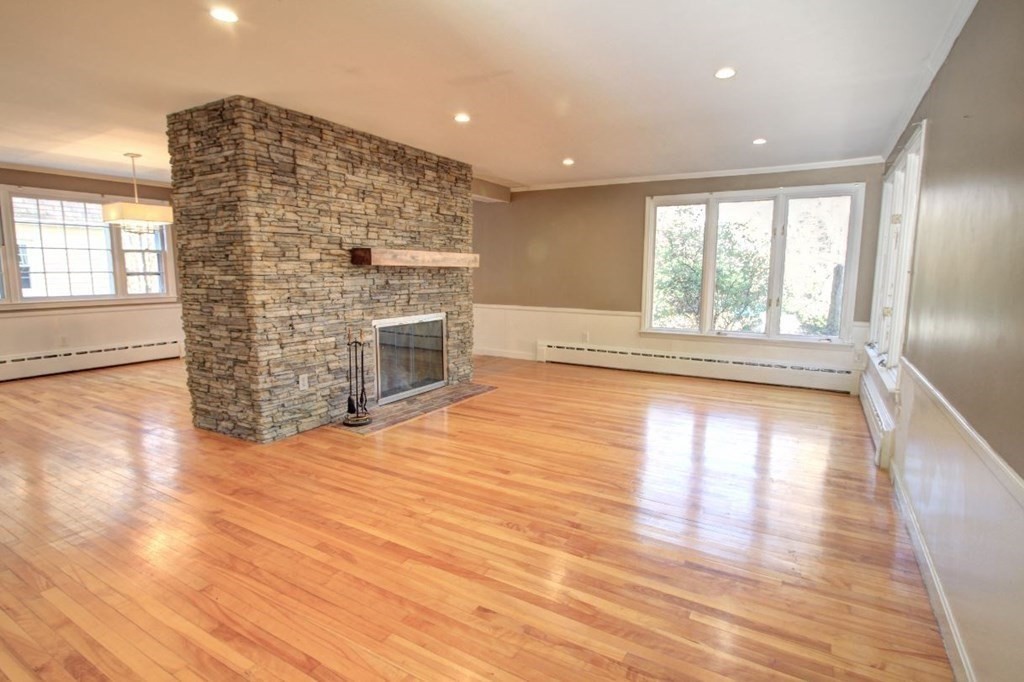 290 Northfield Road Lunenburg, MA 01462 - Photo 10 of 31 Gallery Image 10