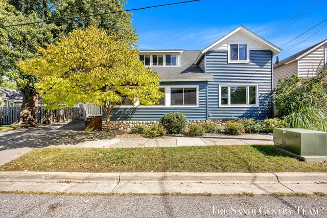 $599,900 | 514 North 5th Street, Grand Haven, MI 49417