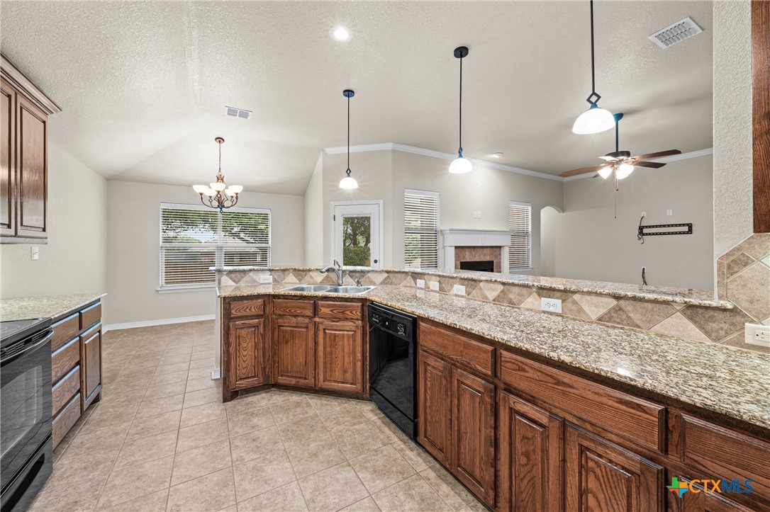 5015 Karla Way Temple, TX 76502 - Photo 12 of 31