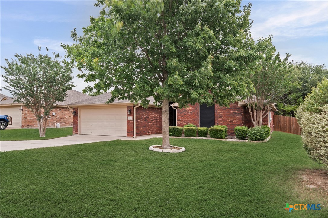 5015 Karla Way Temple, TX 76502 - Photo 2 of 31