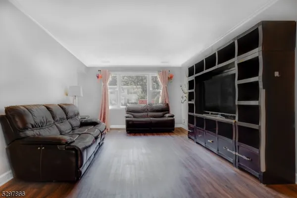 $4,400 | 43 Woodcrest Drive, Livingston, NJ 07039