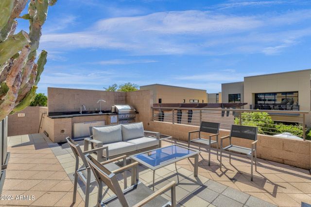 $1,180,000 | 15215 North Kierland Boulevard, Unit 436, Scottsdale, AZ 85254