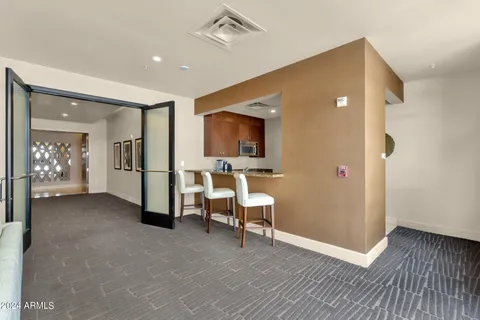 $1,180,000 | 15215 North Kierland Boulevard, Unit 436, Scottsdale, AZ 85254