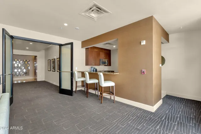 $1,180,000 | 15215 North Kierland Boulevard, Unit 436, Scottsdale, AZ 85254