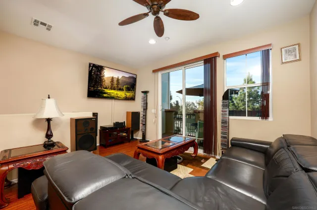 $639,000 | 1338 Caminito Fabrizio, Unit 73, Chula Vista, CA 91915