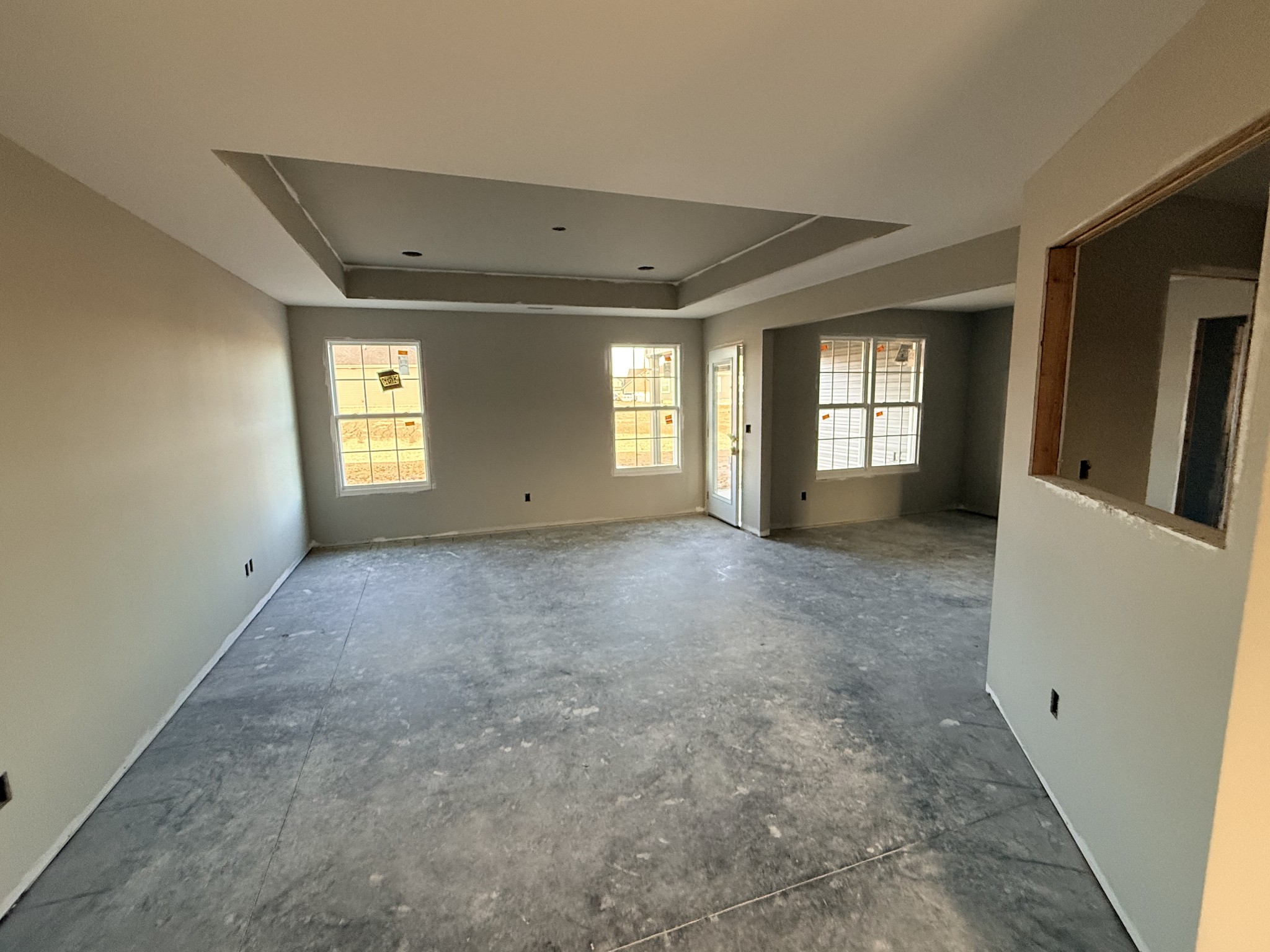 418 Ridge Street Manchester, TN 37355 - Photo 7 of 16 a view of livingroom with natural light