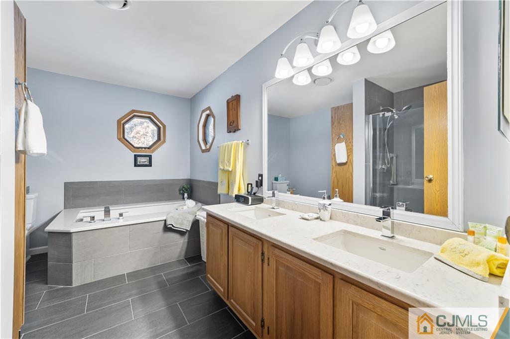 196 Old Forge Road Monroe Township, NJ 08831 - Photo 15 of 25