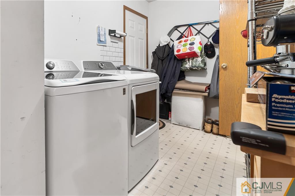 196 Old Forge Road Monroe Township, NJ 08831 - Photo 21 of 25