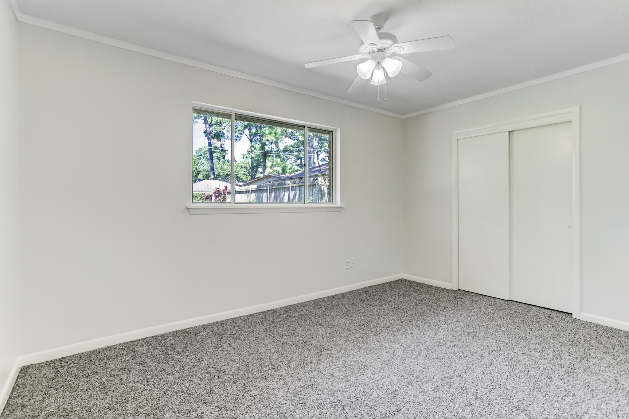 10226 Ivyridge Road Houston, TX 77043 - Photo 19 of 37 Bedroom #3