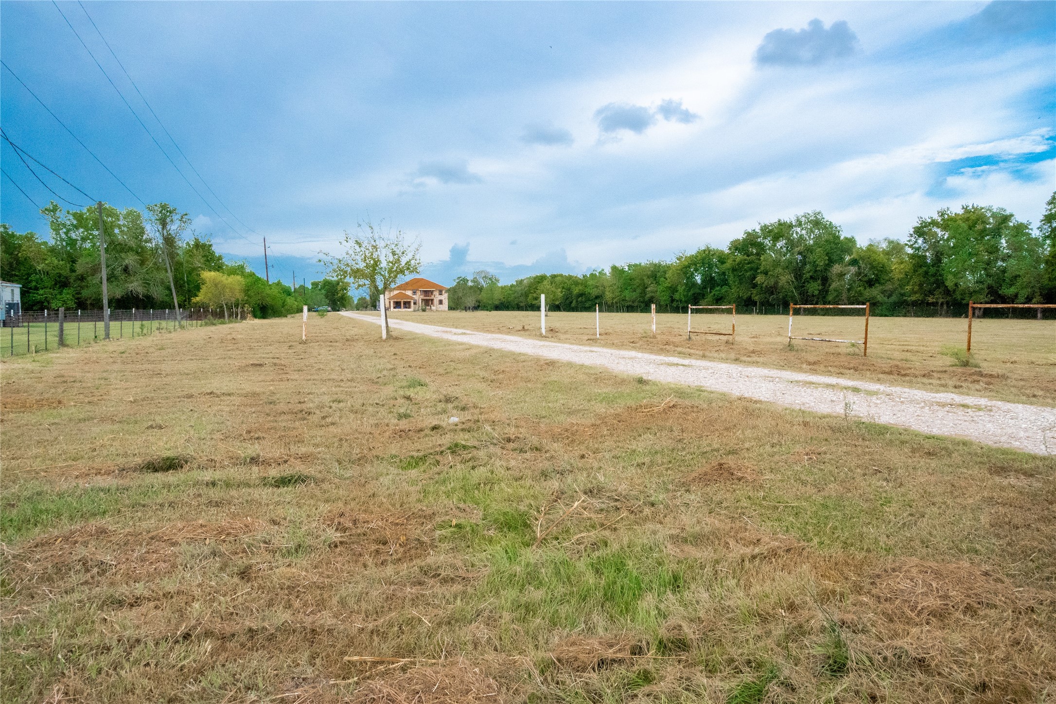 3447 Ramsey Loop Road Crosby, TX 77532 - Photo 7 of 9 Gallery Image 7