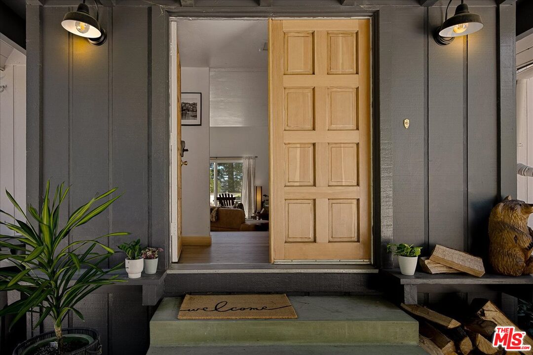 27975 St Bernard Lane Lake Arrowhead, CA 92352 - Photo 6 of 45