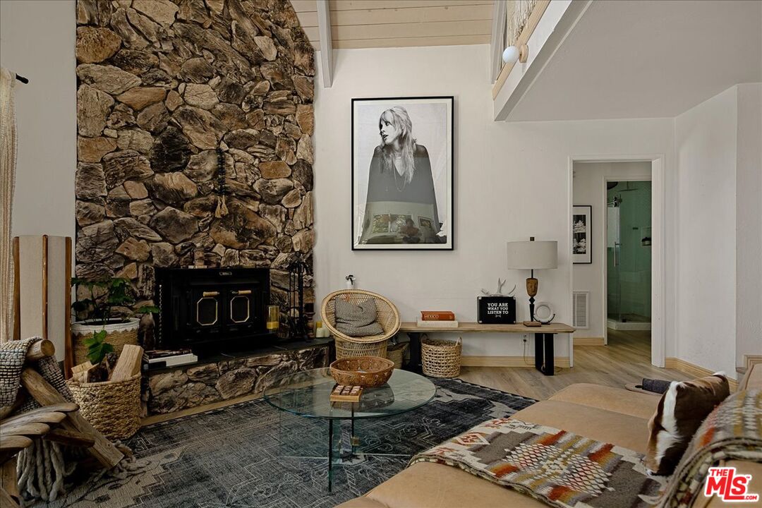 27975 St Bernard Lane Lake Arrowhead, CA 92352 - Photo 7 of 45