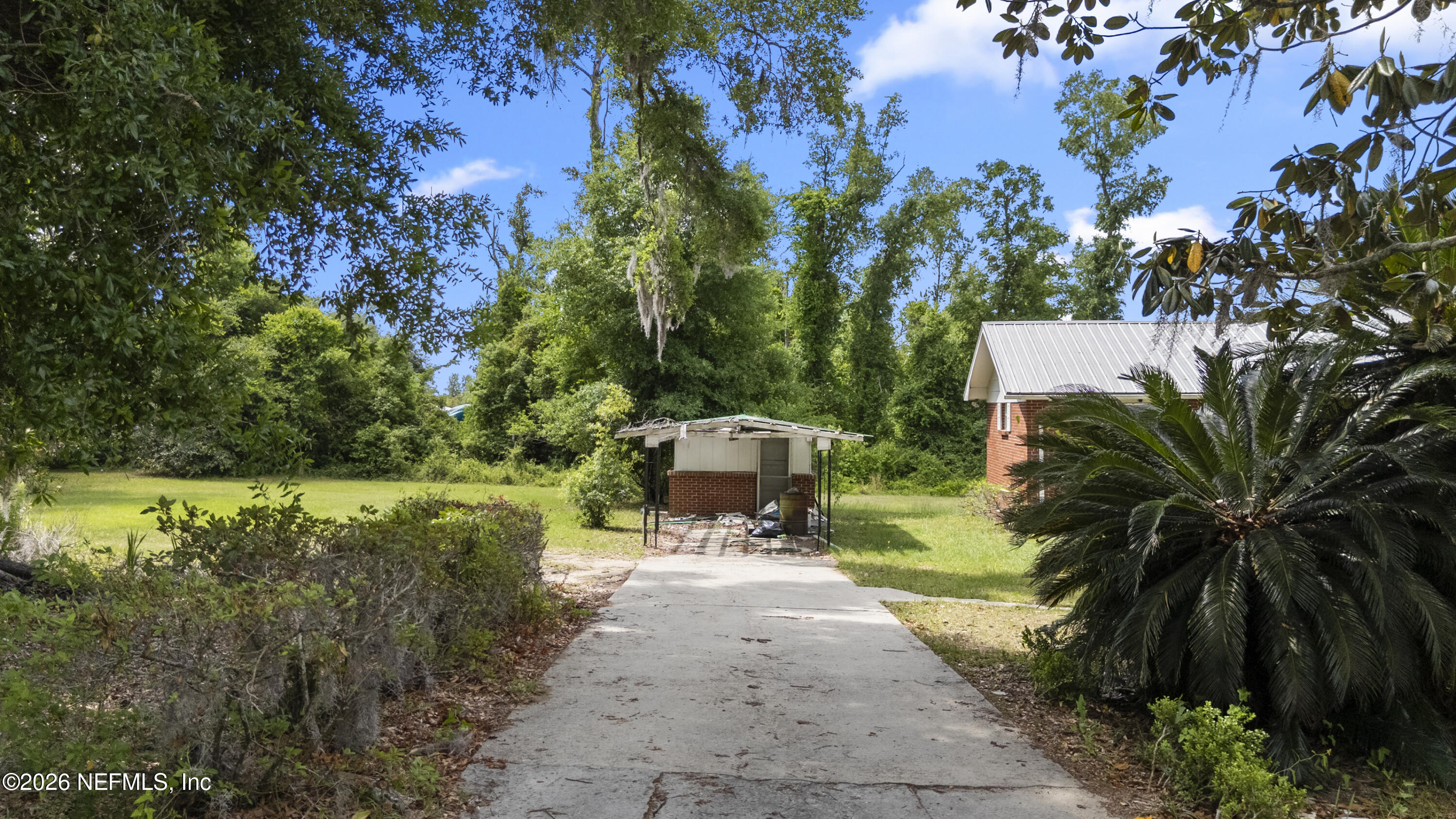 646 Southeast Old County Camp Road Madison, FL 32340 - Photo 41 of 45 DJI_20260426114158_0005_D