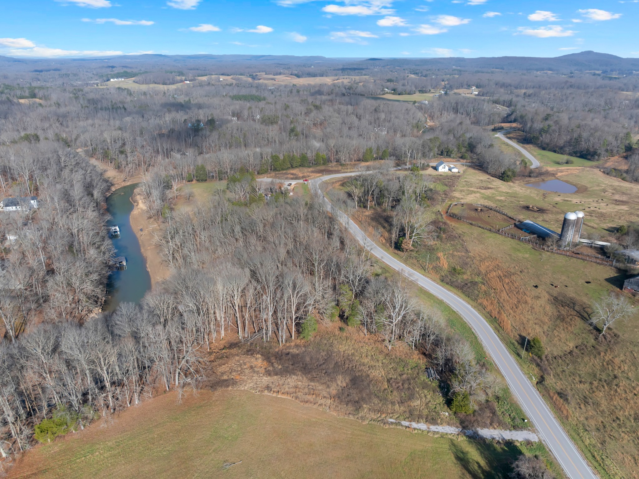 0 Hidden River Road Rock Island, TN 38581 - Photo 29 of 29 a view of a dry yard with wooden fence