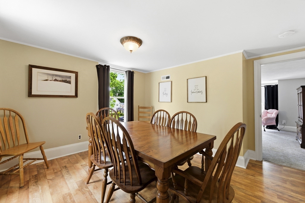 21 Pleasant Street Merrimac, MA 01860 - Photo 11 of 40