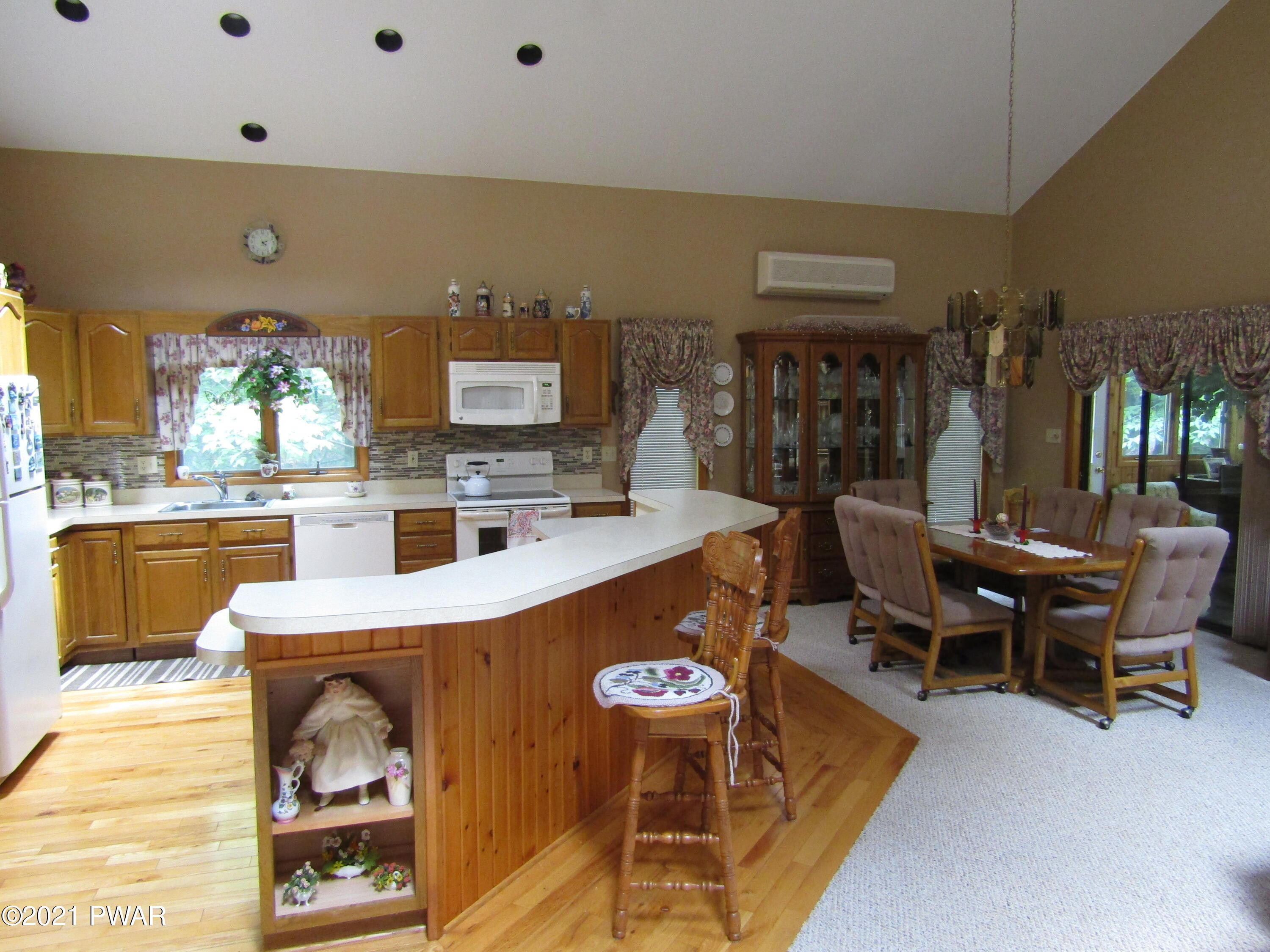 41 Cliffwood Road Lake Ariel, PA 18436 - Photo 14 of 42