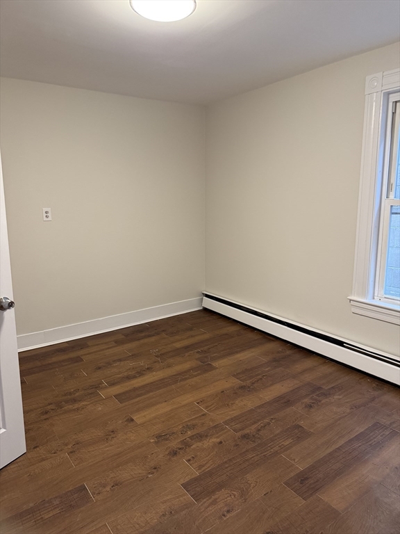 9 Depot Square, Unit B Ipswich, MA 01938 - Photo 7 of 8