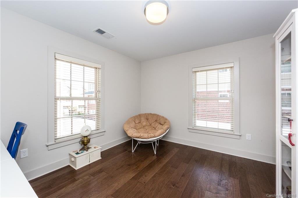 137 Grandin Road, Unit G Charlotte, NC 28208 - Photo 28 of 32 Gallery Image 28