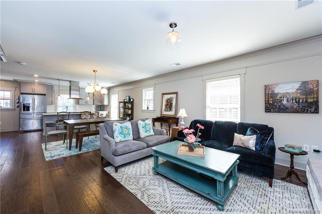 137 Grandin Road, Unit G Charlotte, NC 28208 - Photo 6 of 32 Gallery Image 6