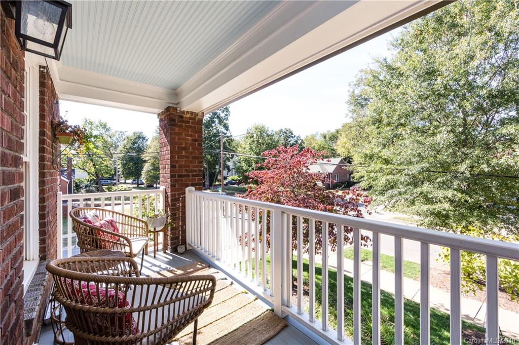 137 Grandin Road, Unit G Charlotte, NC 28208 - Photo 9 of 32 Gallery Image 9
