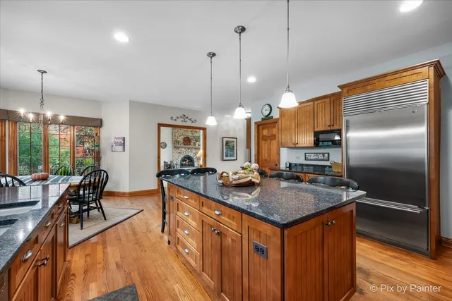 $925,000 | 24881 North Black Walnut, Cary, IL 60013