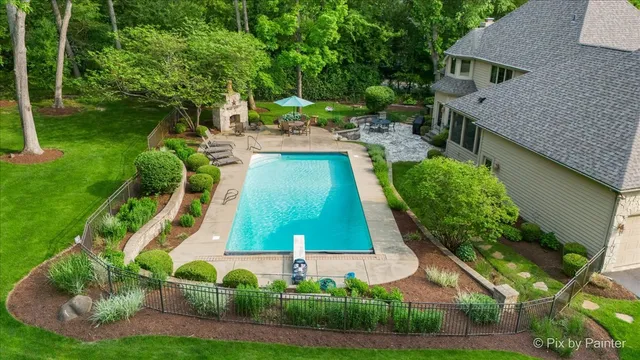 $925,000 | 24881 North Black Walnut, Cary, IL 60013