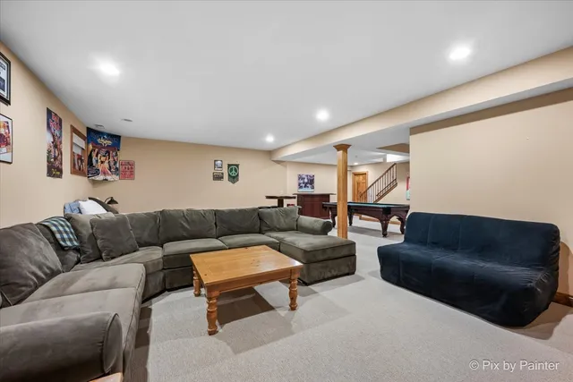 $925,000 | 24881 North Black Walnut, Cary, IL 60013