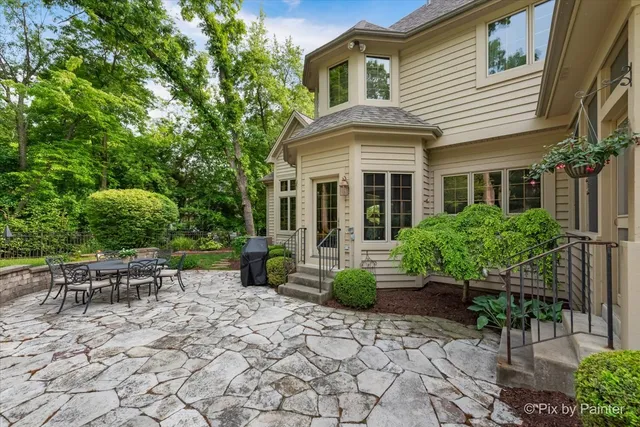 $925,000 | 24881 North Black Walnut, Cary, IL 60013