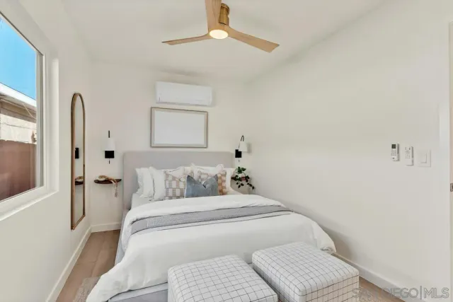 $1,575,000 | 2275 Emerald Street, San Diego, CA 92109