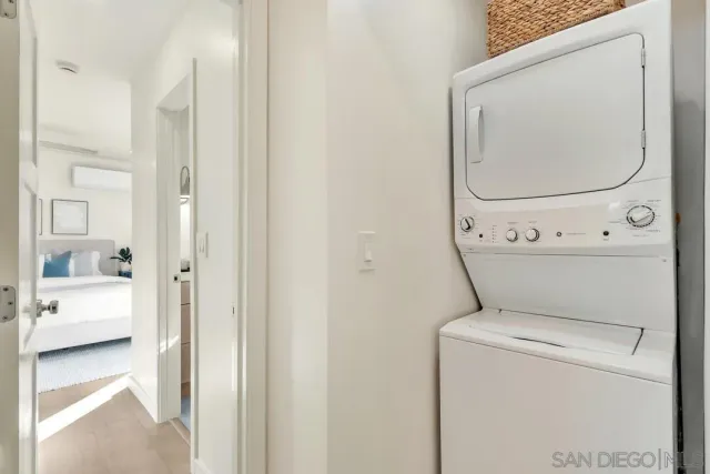 $1,575,000 | 2275 Emerald Street, San Diego, CA 92109