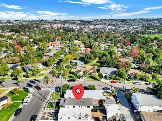 $1,575,000 | 2275 Emerald Street, San Diego, CA 92109