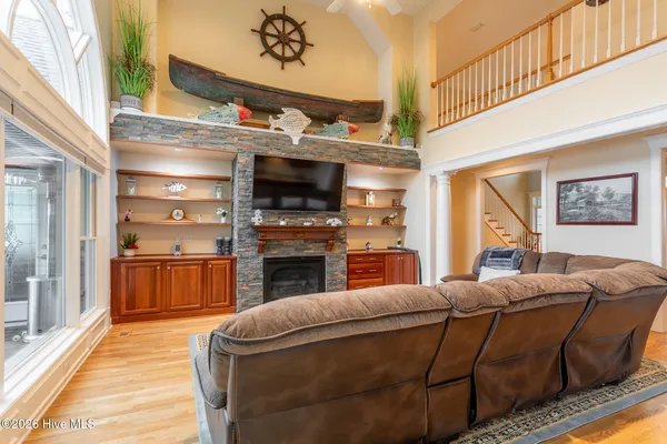 $1,295,000 | 105 Back Creek Court, Hertford, NC 27944